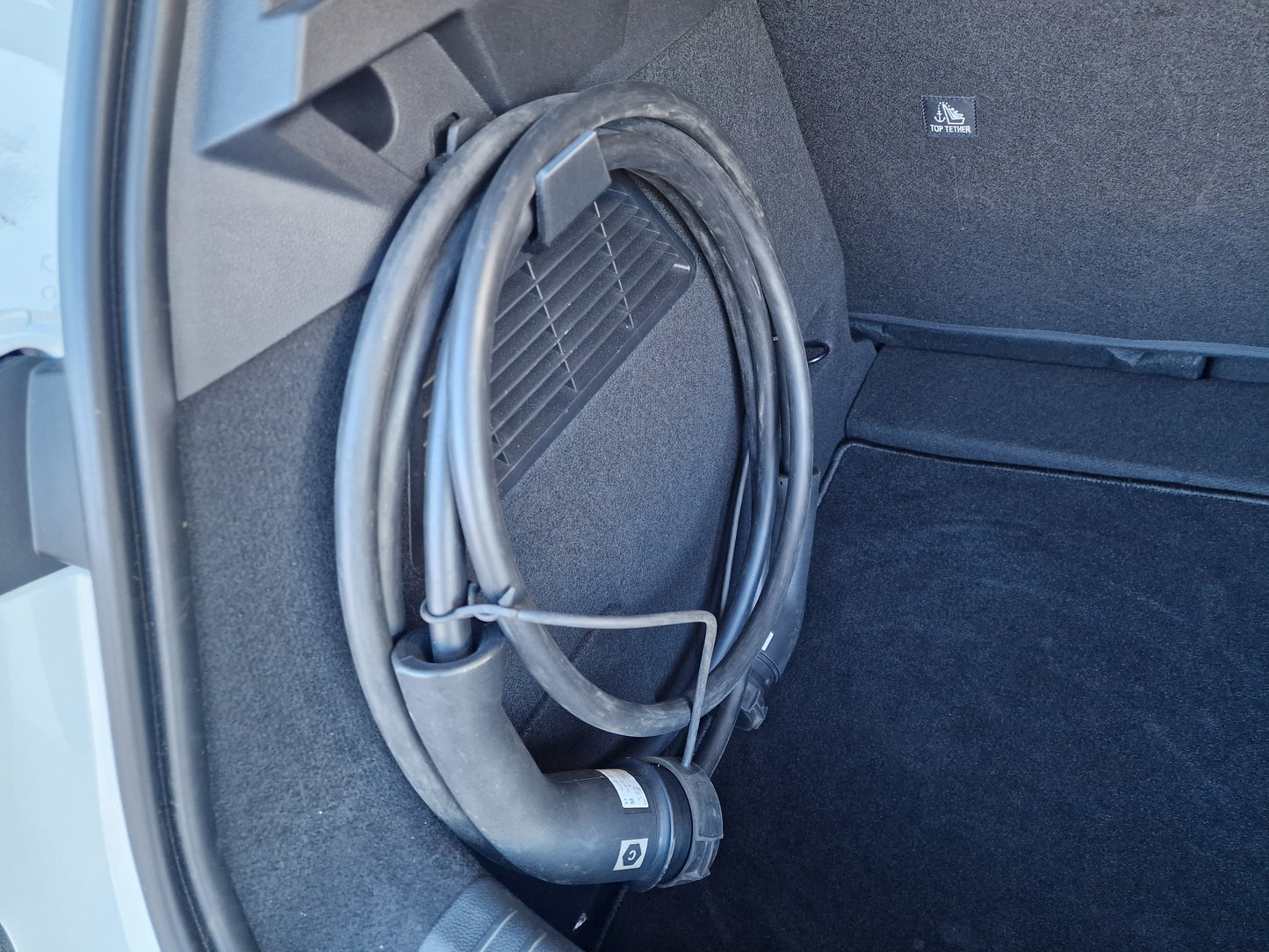 Trunkhook - Renault Megane E-tech